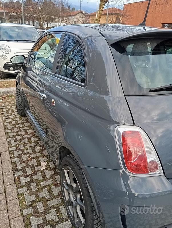 Usata Abarth 500 Custom 140 CV (102 kW) 2015 Grigio Utilitaria