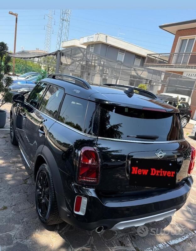Usata Mini Countryman 136 CV (100 kW) 2021 Nero SUV
