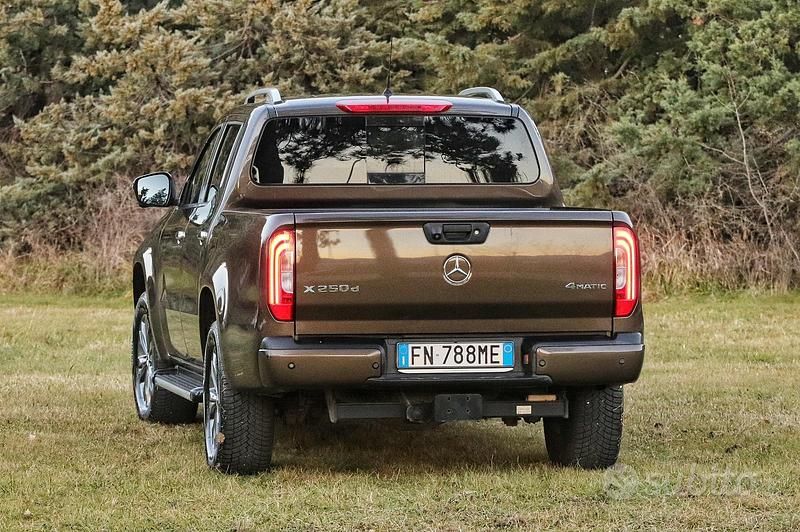 Gebraucht Mercedes X250 Progressive 163 PS (119 kW) 2019 Pickup