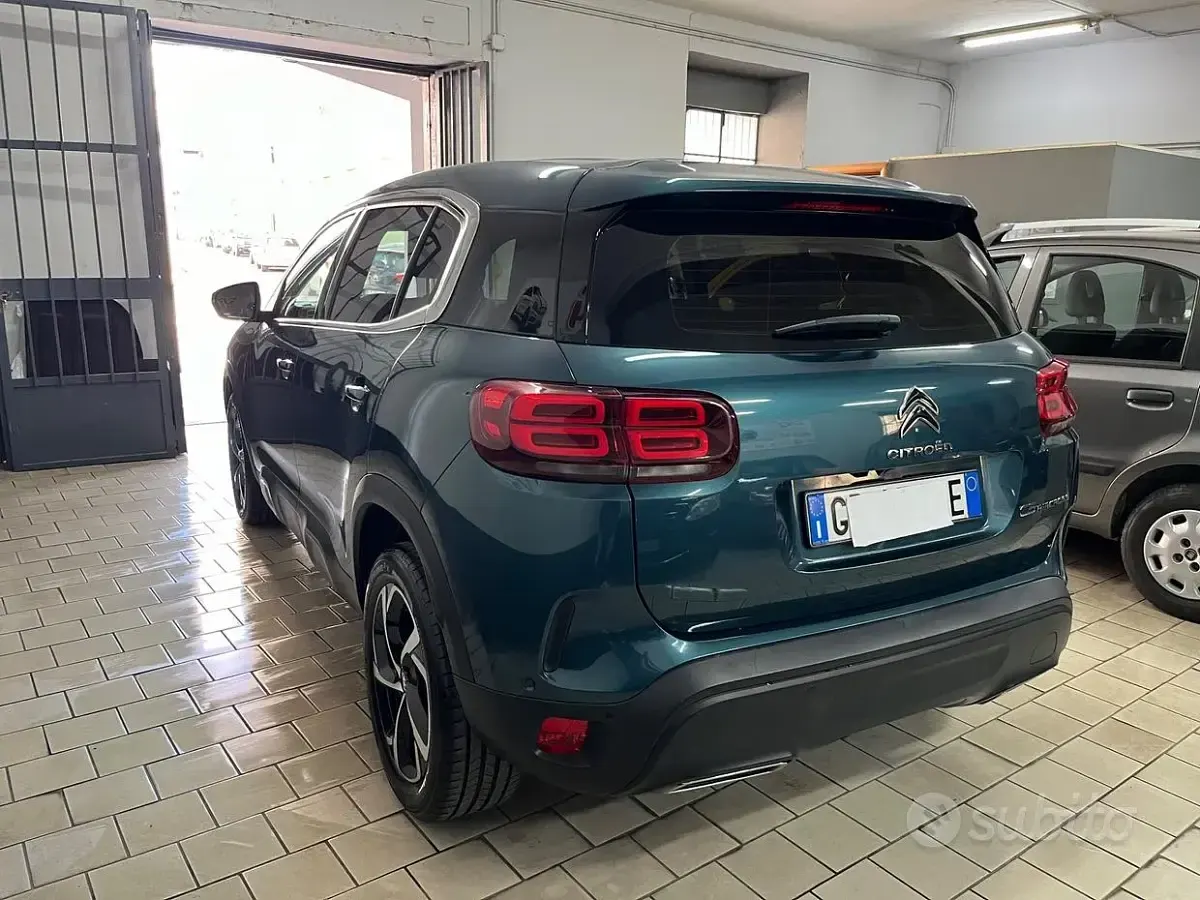 Usata Citroën C5 Shine 131 CV (96 kW) 2020 Verde Station wagon