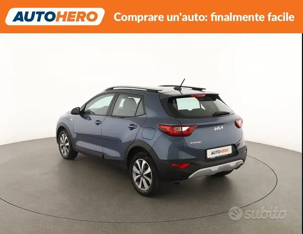 Usata Kia Stonic Urban 84 CV (61 kW) 2024 Bluazzurro SUV