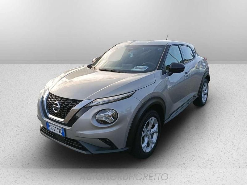 Argento Usata 2021 Nissan Juke N-Connecta SUV | 14.500 € (Ottimo prezzo) - Immagine 1/4