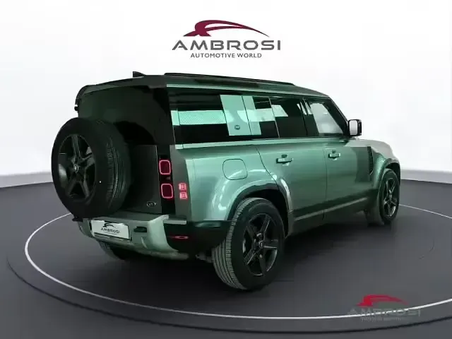 Usata Land Rover Defender SE Dynamic 400 CV (294 kW) 2021 Grigio SUV