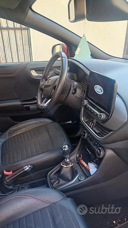 Usata Ford Puma 125 CV (91 kW) 2020 Rosso Berlina
