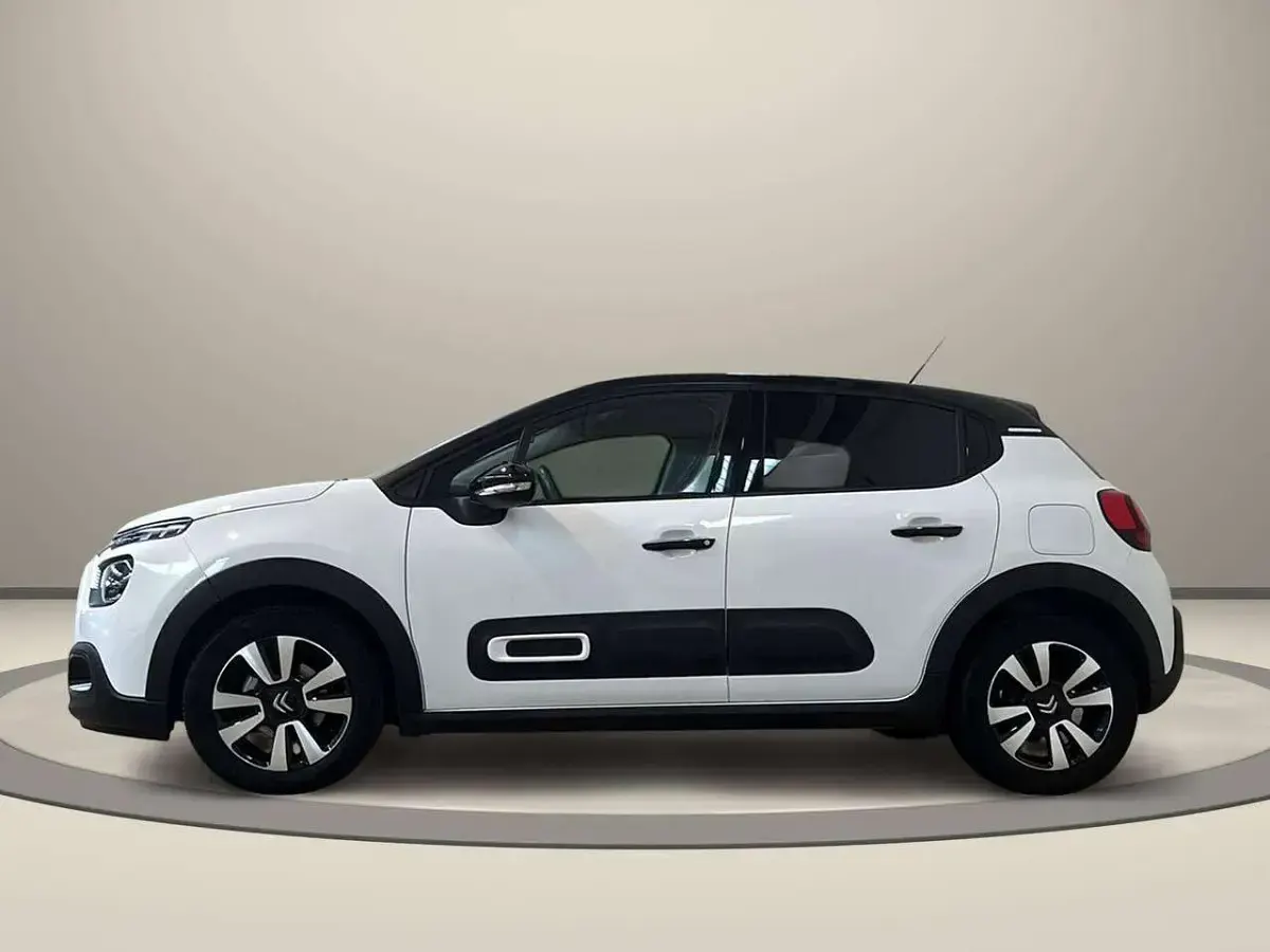 Usata Citroën C3 PureTech 110 CV (80 kW) 2022 Bianco / pastello Berlina