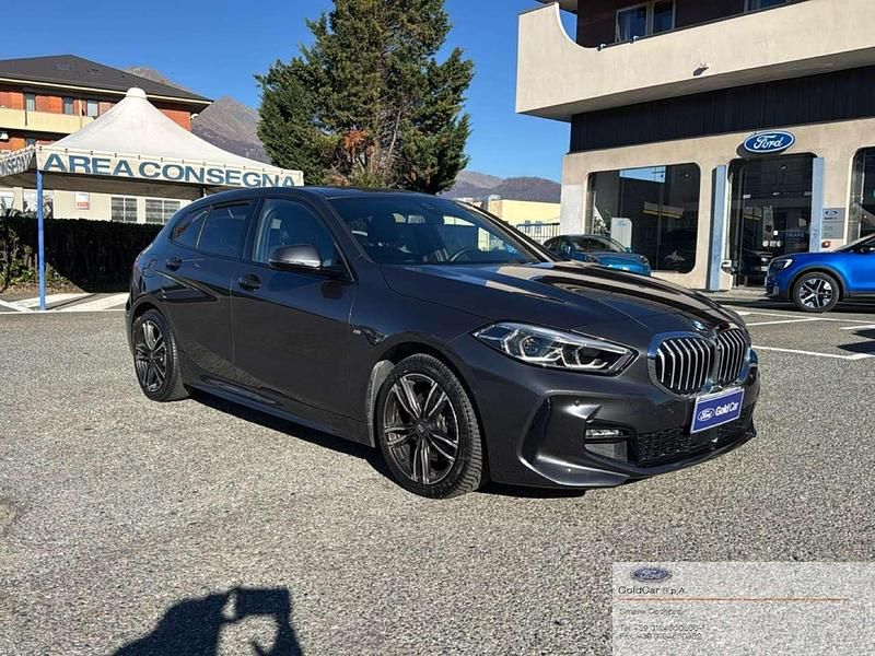 Usata BMW 118 M Sport 150 CV (110 kW) 2020 Grigio scuro met. Utilitaria
