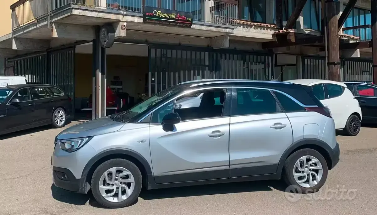 Usata Opel Crossland Innovation 83 CV (61 kW) 2019 Grigio SUV