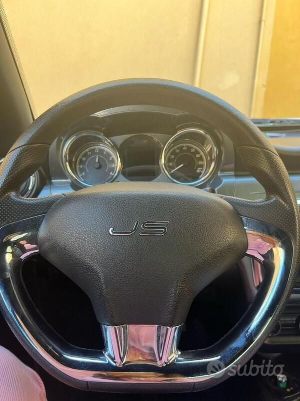 Usata Ligier JS60 2021 Bianco Utilitaria