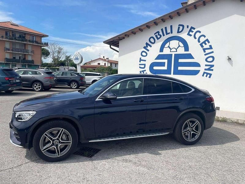 Usado Mercedes GLC450 Premium 194 CV (142 kW) 2022 Azul Coupe