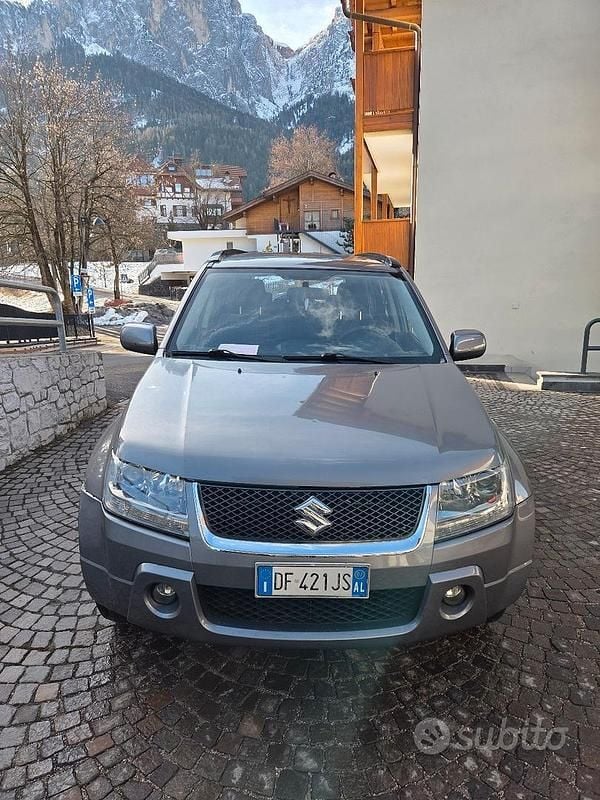 Usata Suzuki Grand Vitara 2005 Grigio Station wagon