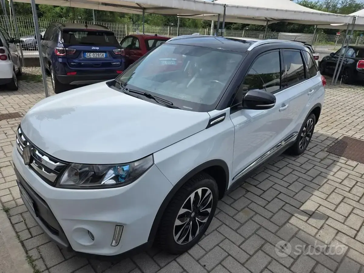 Usata Suzuki Vitara 120 CV (88 kW) 2016 Bianco SUV