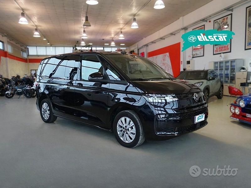 Usata VW Multivan 150 CV (110 kW) 2025 Nero Furgone