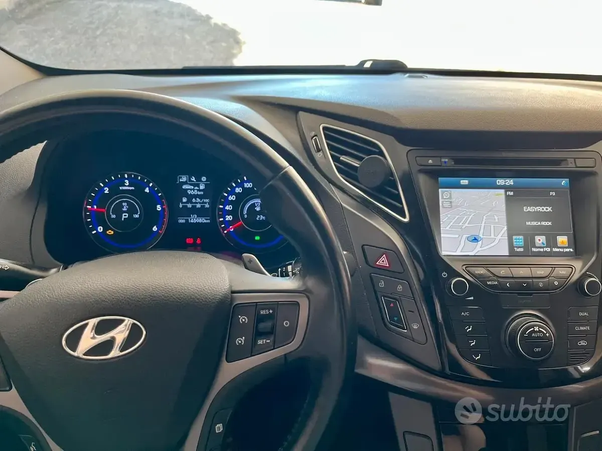 Usata Hyundai i40 141 CV (103 kW) 2016 Bianco Station wagon