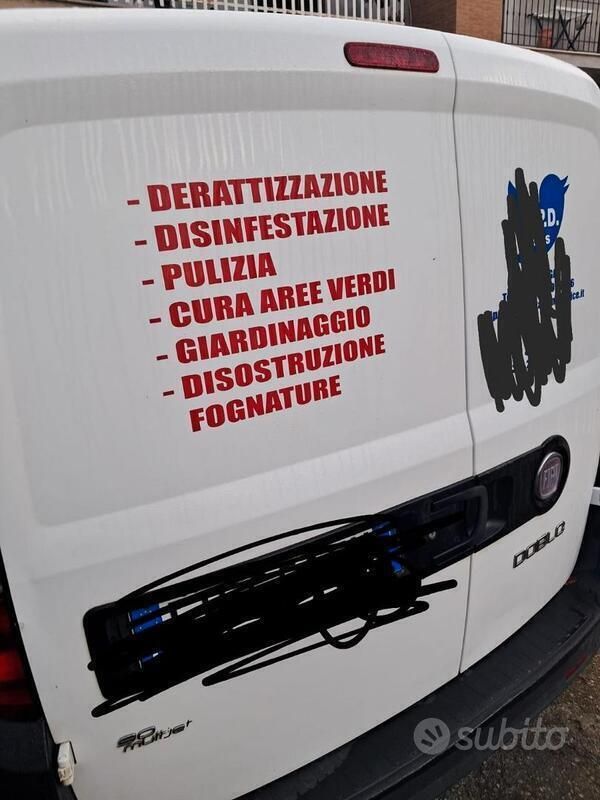 Usata Fiat Doblò 90 CV (66 kW) 2012 Bianco Monovolume