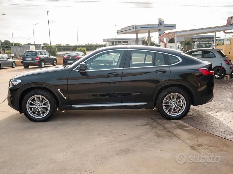 Usata BMW X4 190 CV (139 kW) 2022 Nero SUV