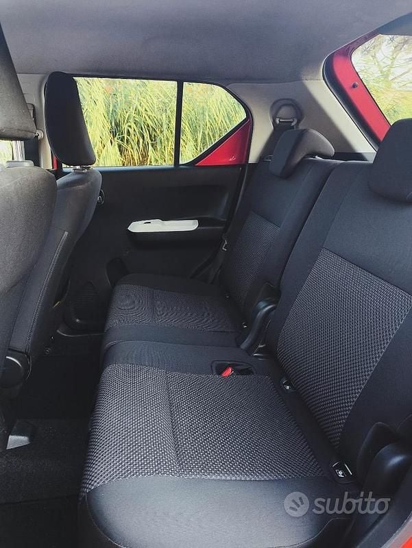 Usata Suzuki Ignis 90 CV (66 kW) 2019 Rosso SUV