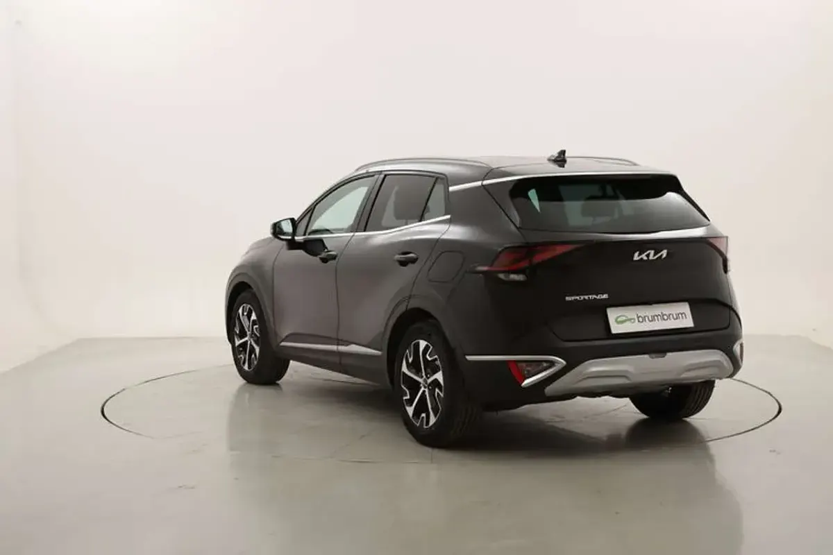 Usata Kia Sportage Style 136 CV (100 kW) 2022 Nero SUV