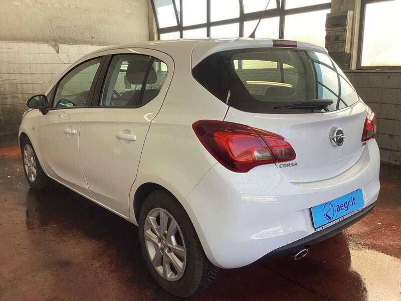 Usata Opel Corsa 95 CV (69 kW) 2015 Bianco Berlina
