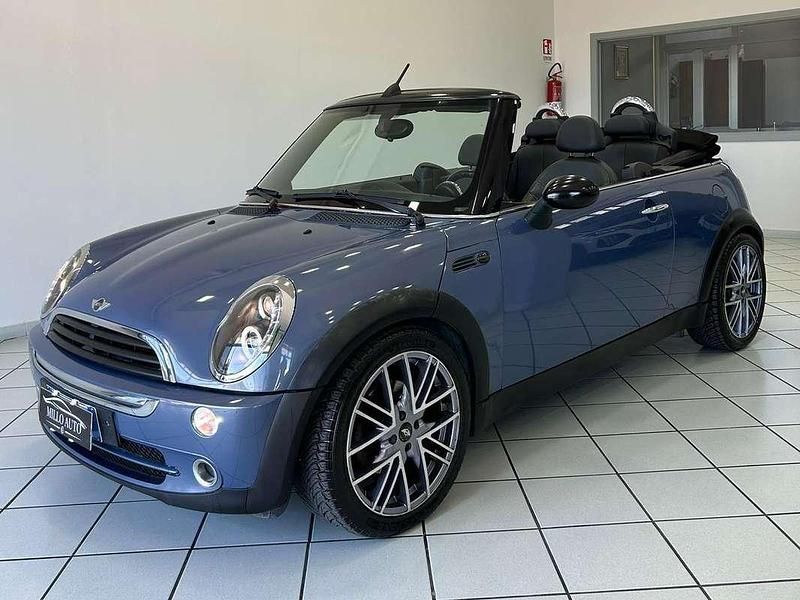 Usata Mini Cooper Cabriolet 116 CV (85 kW) 2005 Blu/azzurro Cabrio