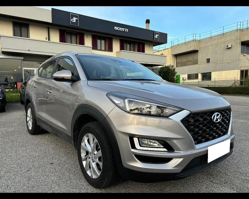 Usata Hyundai Tucson 132 CV (97 kW) 2018 Grigio SUV