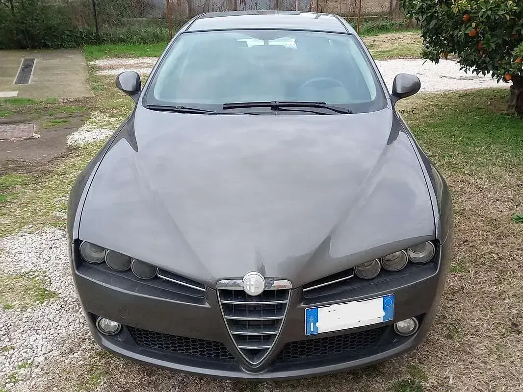 Usata Alfa Romeo 159 150 CV (110 kW) 2007 Grigio Berlina