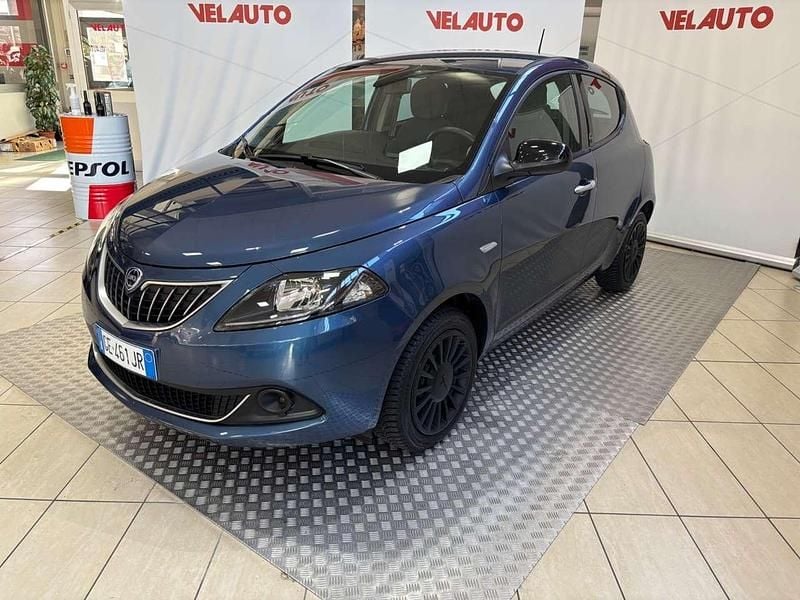 Usata Lancia Ypsilon S 69 CV (50 kW) 2021 Blu/azzurro Utilitaria