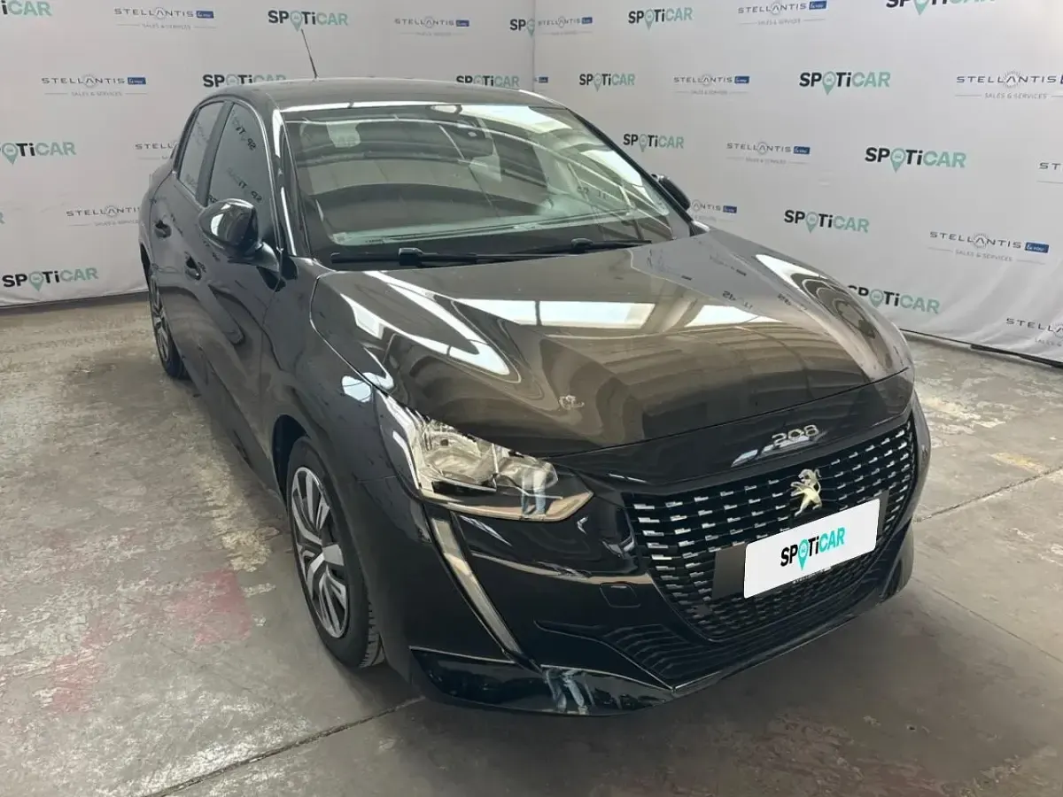 Usata Peugeot 208 Active 75 CV (55 kW) 2023 Nero Utilitaria
