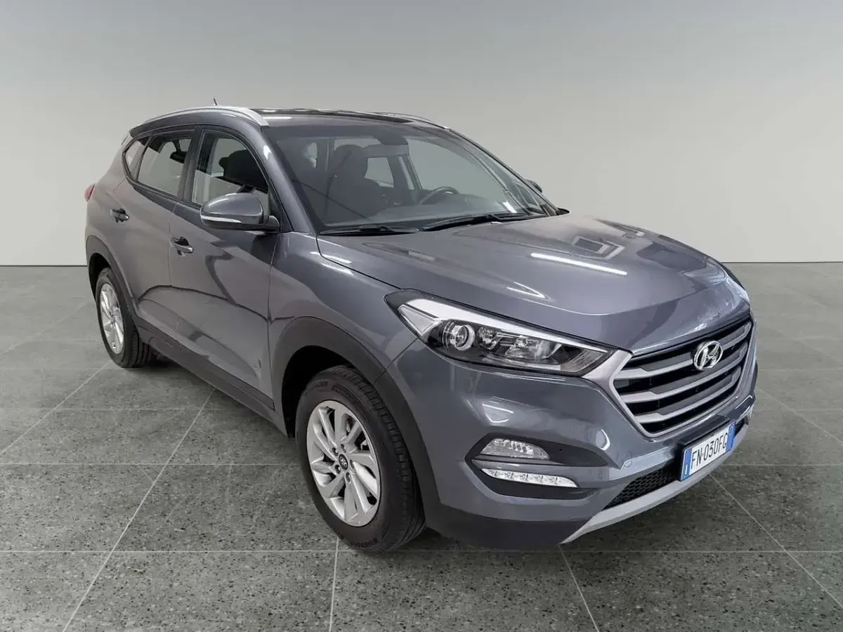 Usata Hyundai Tucson Comfort 132 CV (97 kW) 2018 Grigio SUV