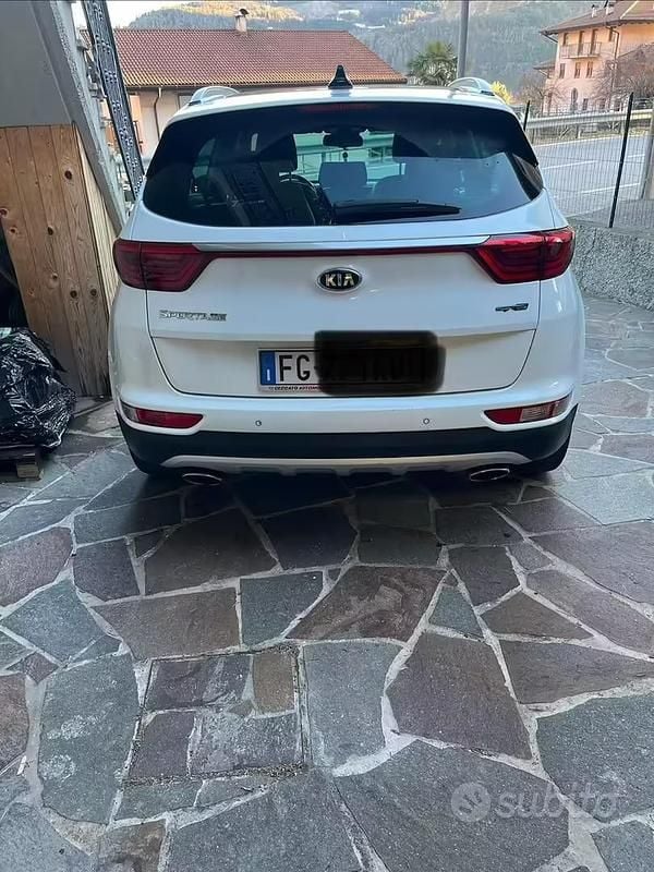 Usata Kia Sportage GT-Line 185 CV (136 kW) 2017 Bianco SUV