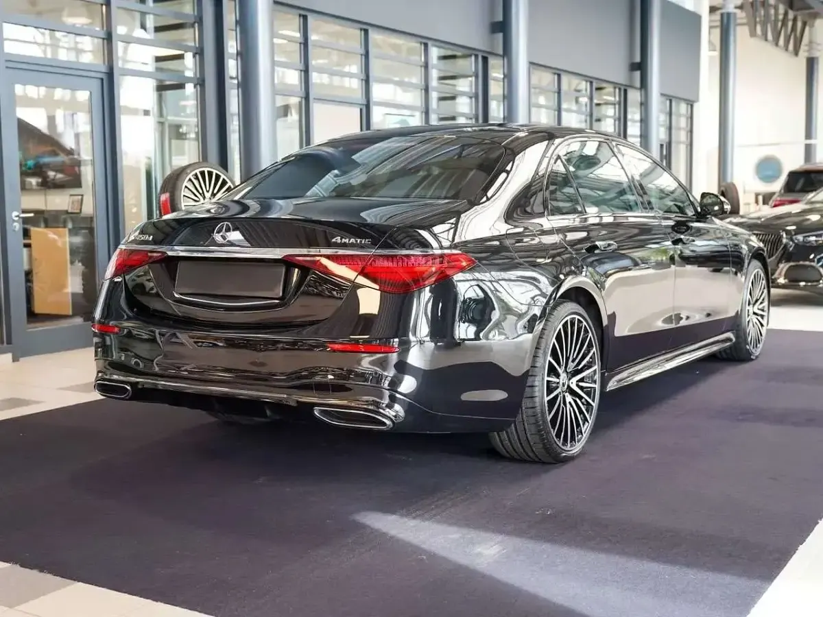 Usata Mercedes S450 Business 367 CV (269 kW) 2025 Ossidiano nero Berlina