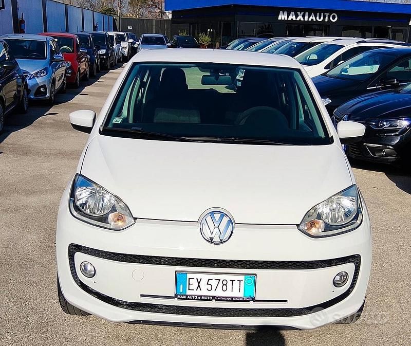 Usata VW up! 67 CV (49 kW) 2015 Bianco Utilitaria