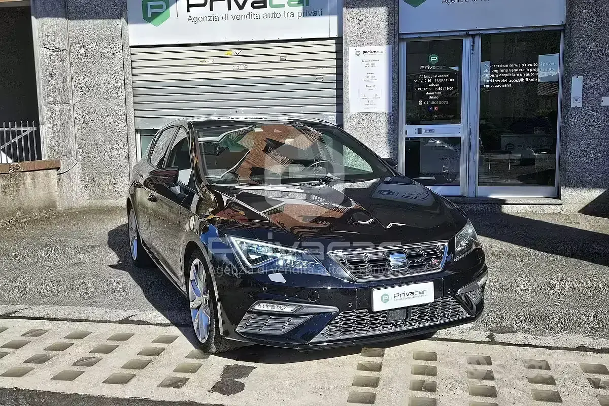 Usata Seat Leon FR 150 CV (110 kW) 2017 Nero Utilitaria
