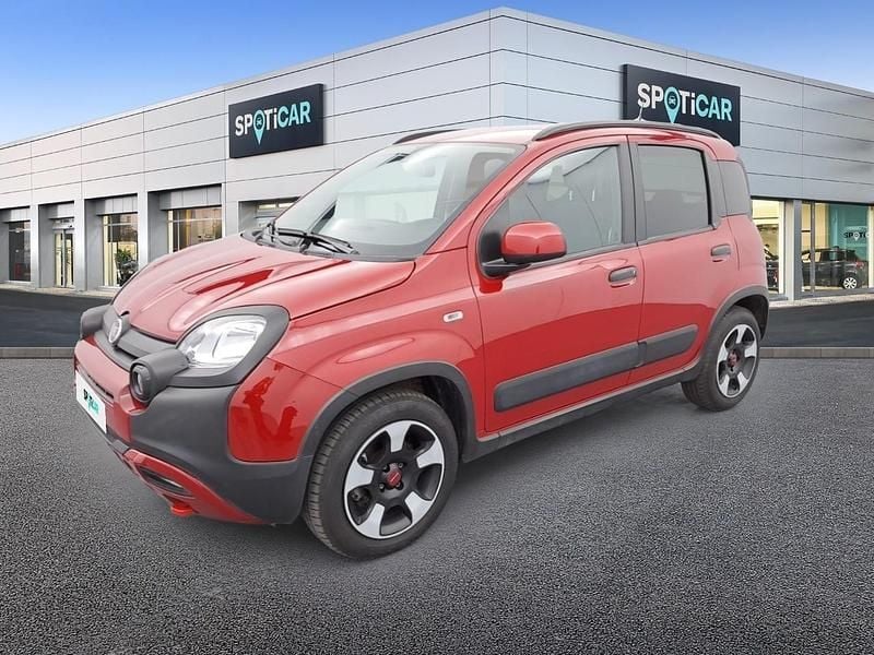 Usata Fiat Panda Cross Cross 69 CV (50 kW) 2024 Rosso Utilitaria