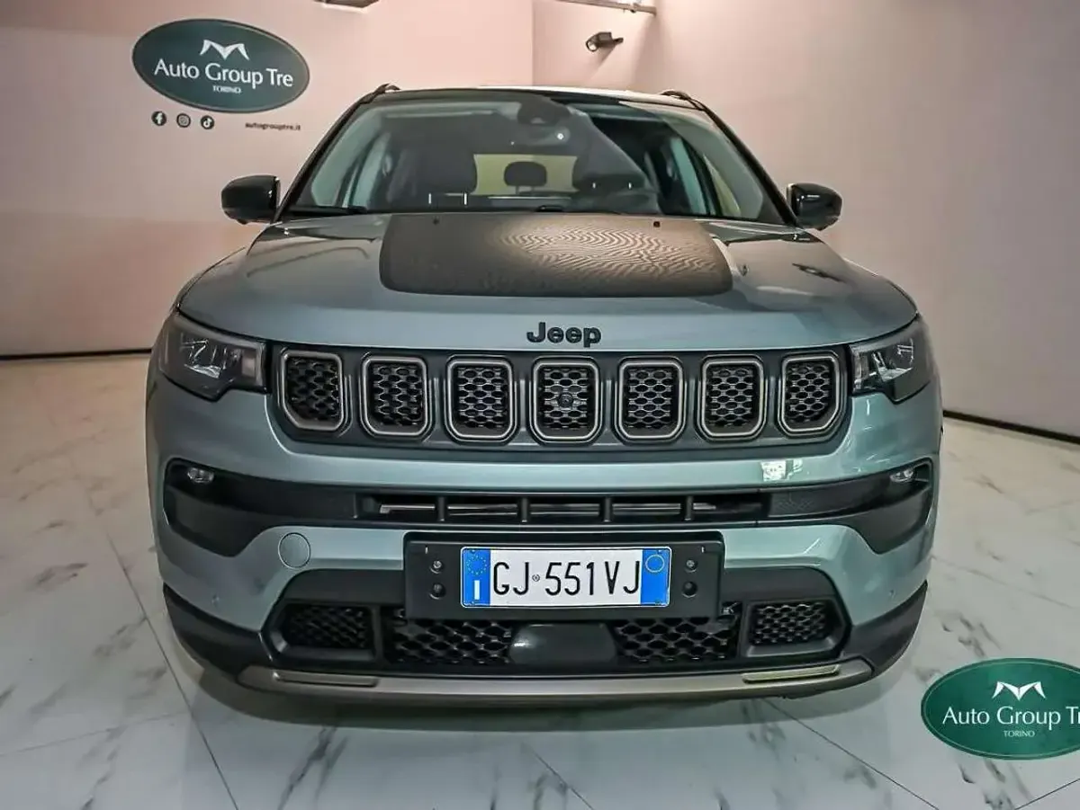 Usata Jeep Compass 131 CV (96 kW) 2022 Matter azur SUV