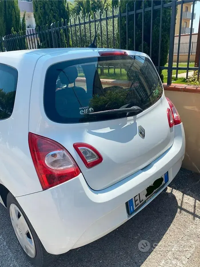 Usata Renault Twingo 75 CV (55 kW) 2012 Bianco Utilitaria