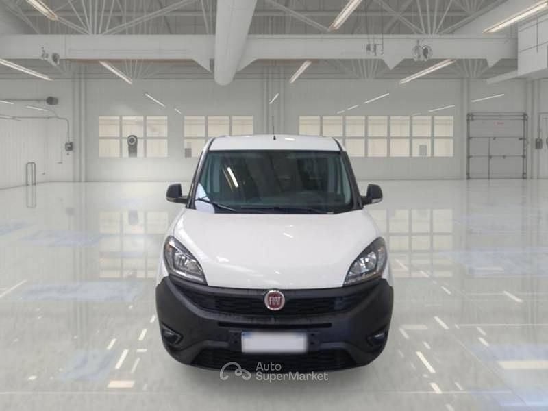 Usata Fiat Doblò 105 CV (77 kW) 2023 Monovolume