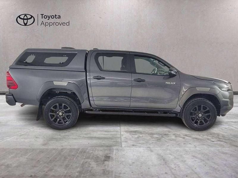 Usata Toyota HiLux 204 CV (150 kW) 2021 Grigio Pick-up