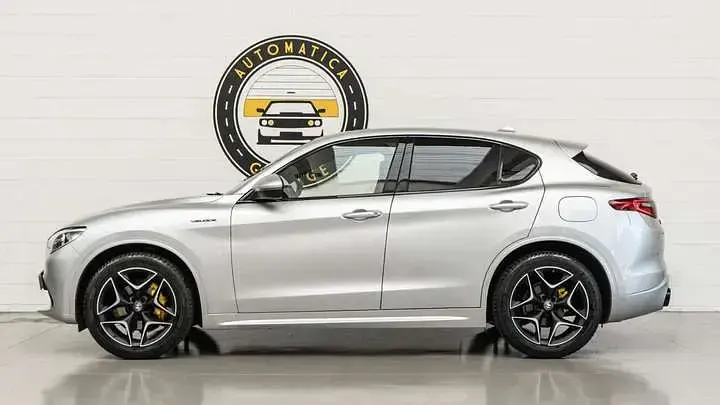Usata Alfa Romeo Stelvio Veloce 209 CV (153 kW) 2020 Grigio SUV