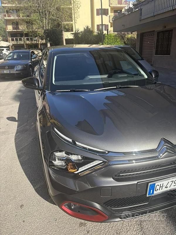 Usata Citroën C4 131 CV (96 kW) 2022 Grigio Berlina