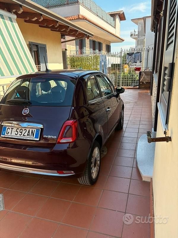 Usata Fiat 500 Dolcevita 70 CV (51 kW) 2021 Utilitaria
