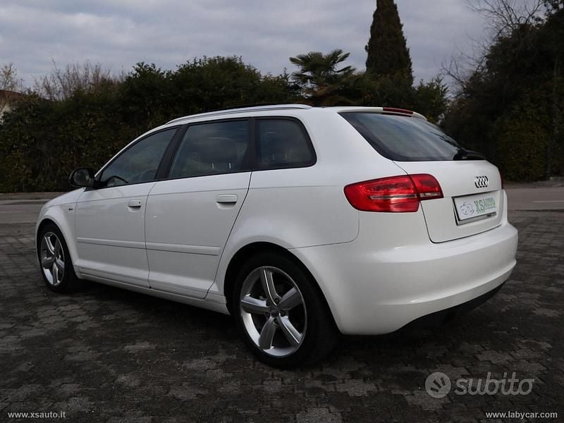 Usata Audi A3 Attraction 140 CV (102 kW) 2010 Bianco Utilitaria