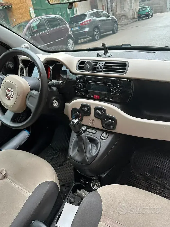 Usata Fiat Panda 69 CV (50 kW) 2018 Nero Utilitaria