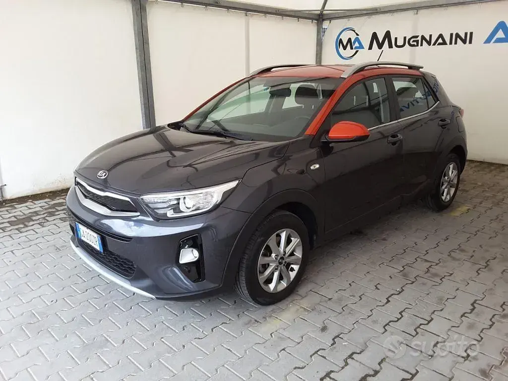 Usata Kia Stonic Style 116 CV (85 kW) 2020 Grigio SUV