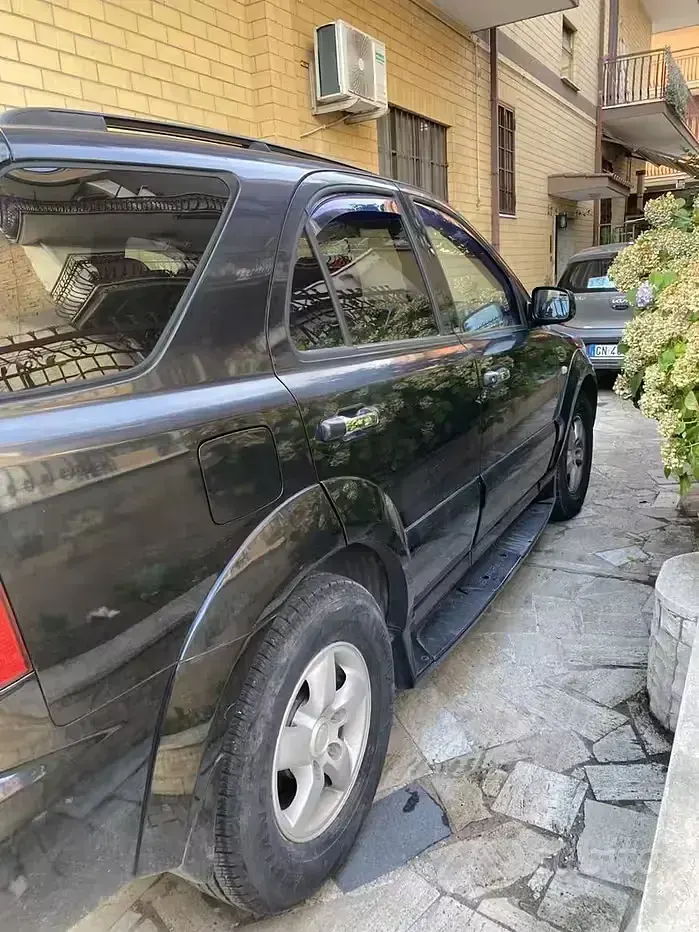 Usata Kia Sorento 140 CV (102 kW) 2006 Nero SUV