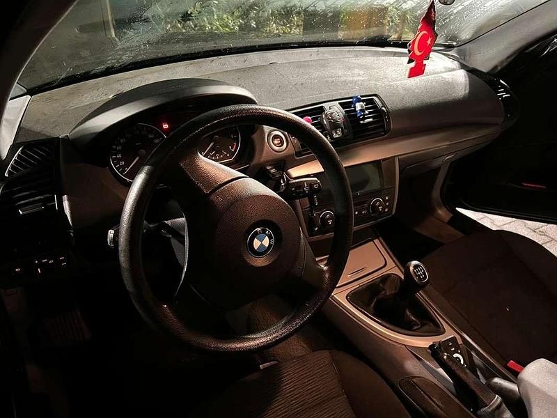Usata BMW 118 129 CV (94 kW) 2005 Utilitaria