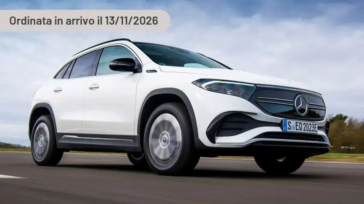 Nuova Mercedes EQA300 Advanced Plus 139 kW (189 CV) 2025 Argento SUV