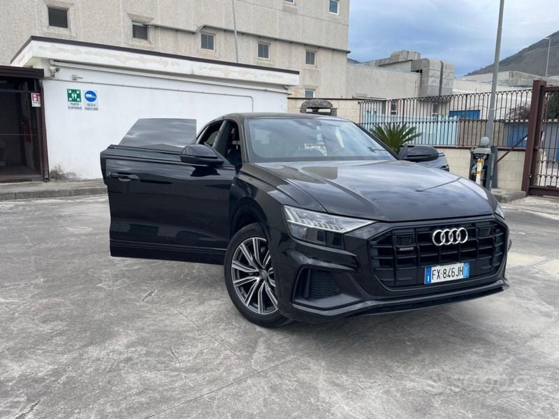 Usata Audi Q8 S-Line 286 CV (210 kW) 2019 Nero SUV