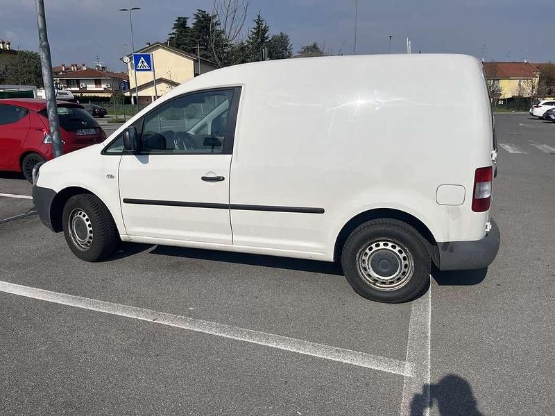 Usata VW Caddy 105 CV (77 kW) 2006 Bianco Monovolume