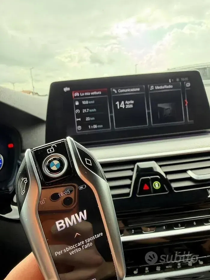 Usata BMW 520 Comfort Edition 190 CV (139 kW) 2017 Grigio Station wagon