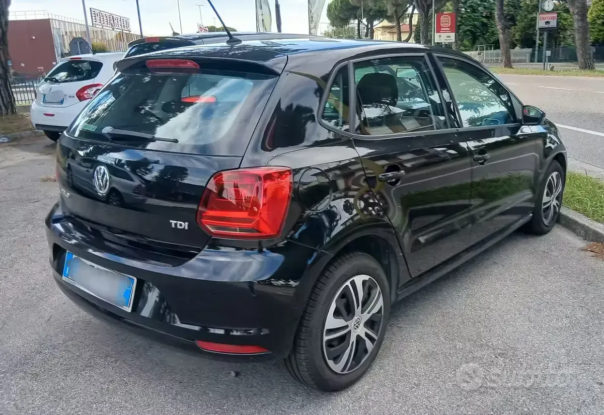 Usata VW Polo 75 CV (55 kW) 2016 Nero Berlina